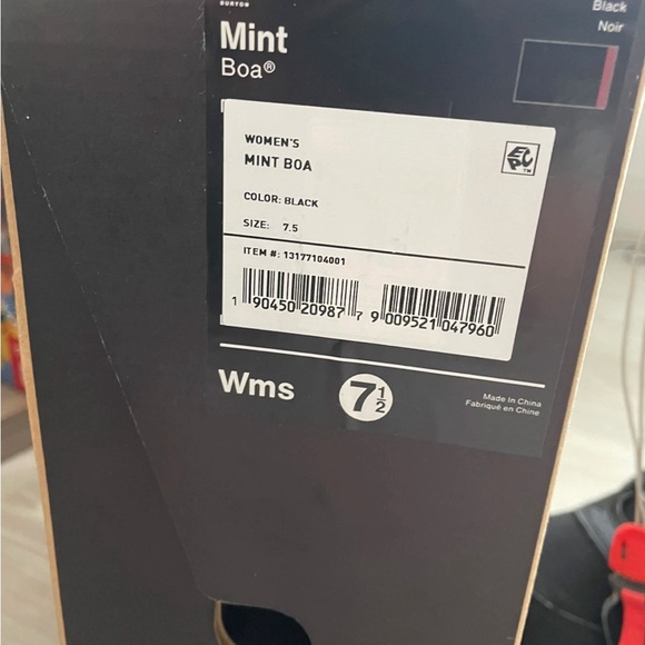 2022 Burton Mint BOA - Picture 4 of 5